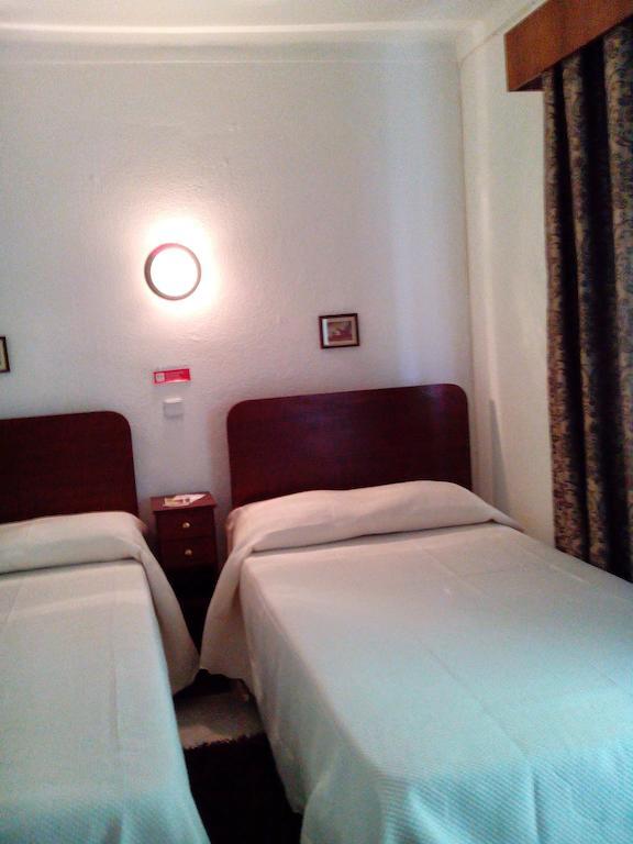 Residencia Matos Pereira Hotel Vila Real de Santo António Buitenkant foto