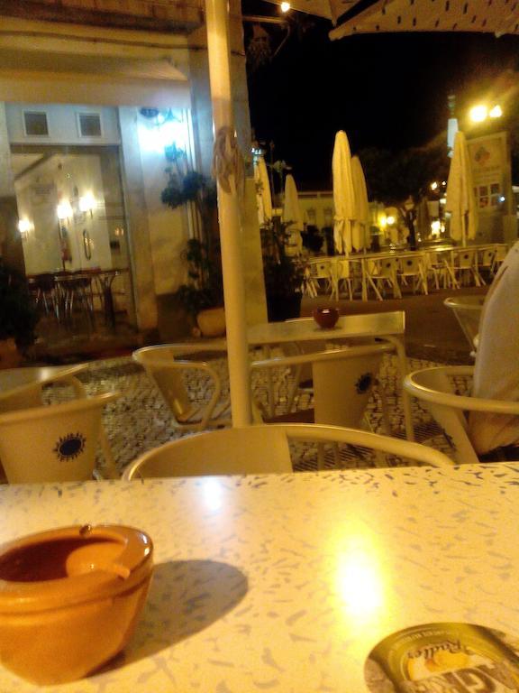 Residencia Matos Pereira Hotel Vila Real de Santo António Buitenkant foto